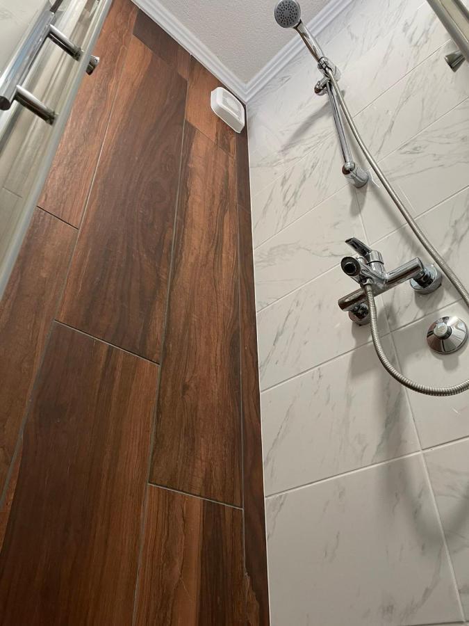 موستار Apartment F&N المظهر الخارجي الصورة